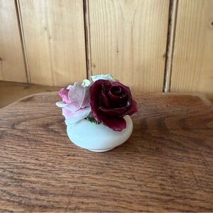 Vintage English Radnor Fine Bone China Elegant Floral Accent Piece